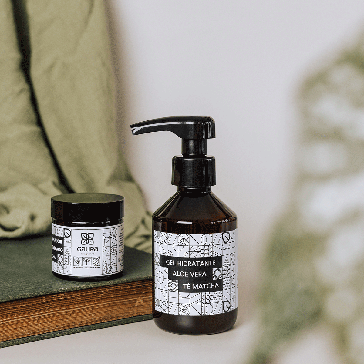 estudio-soja-portfolio-trabajos-diseno-grafico-web_0002_Gaura-Julio-213